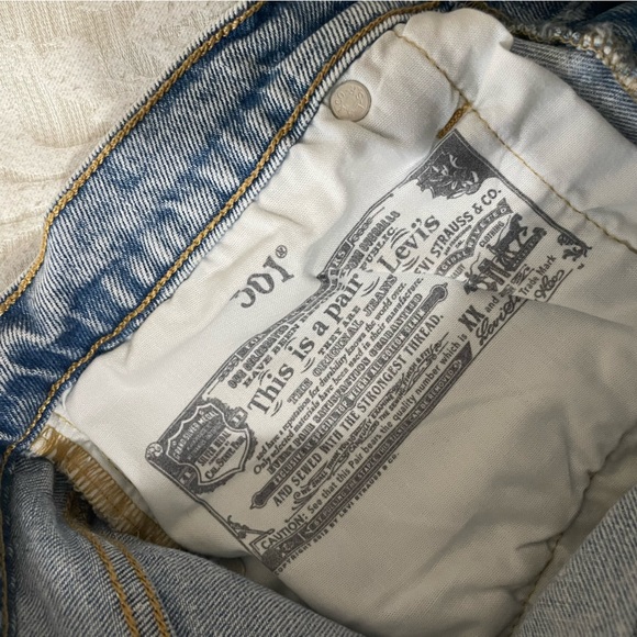 Levi’s 501 Original Denim Shorts W28 - Picture 6 of 9